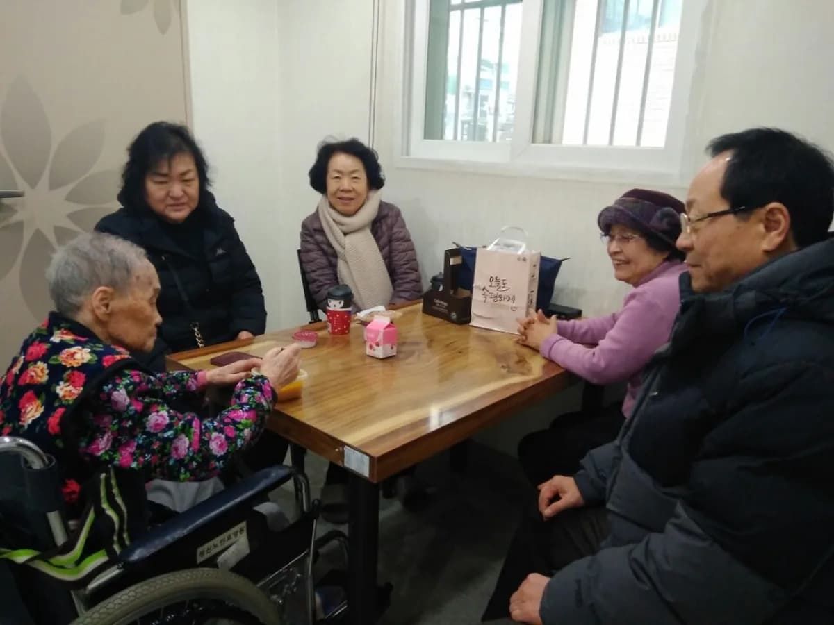 성신노인요양원 이미지 5