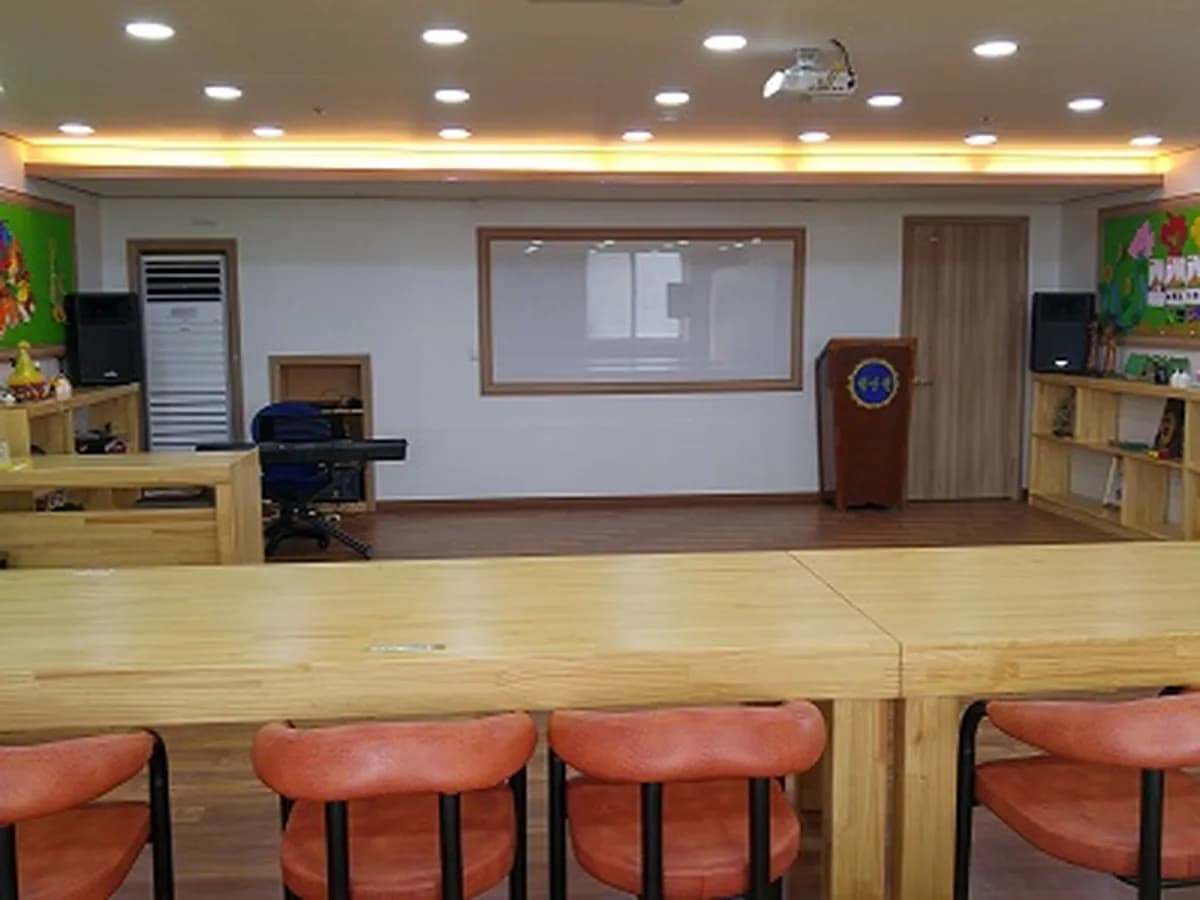 성광요양원 병설 주야간보호센터 이미지 3