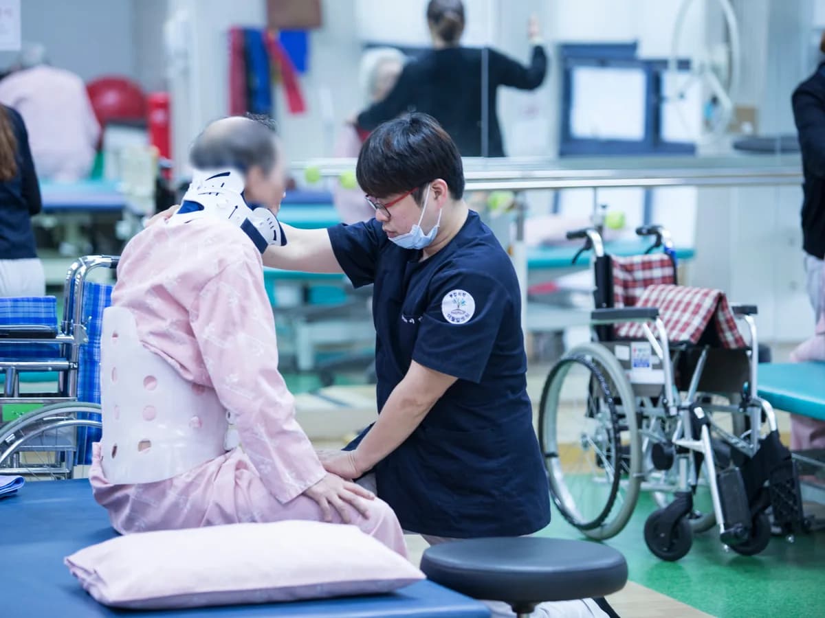 재단법인 자연재단 더필잎요양병원 이미지 4